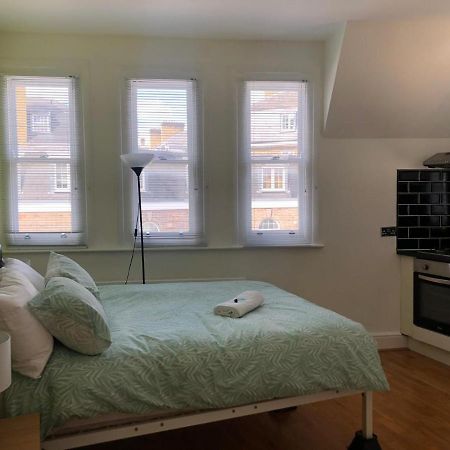 Capital Host- Apartments Euston Londra Esterno foto