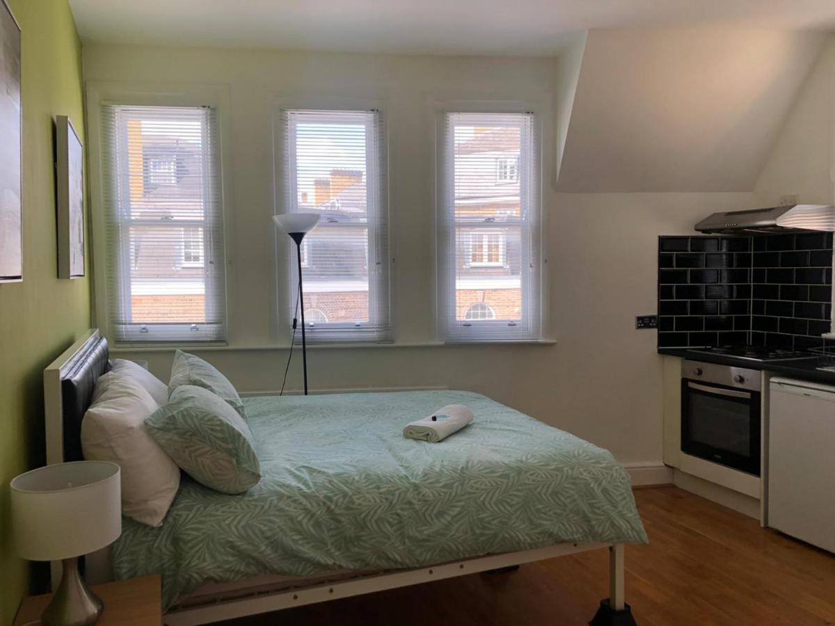 Capital Host- Apartments Euston Londra Esterno foto