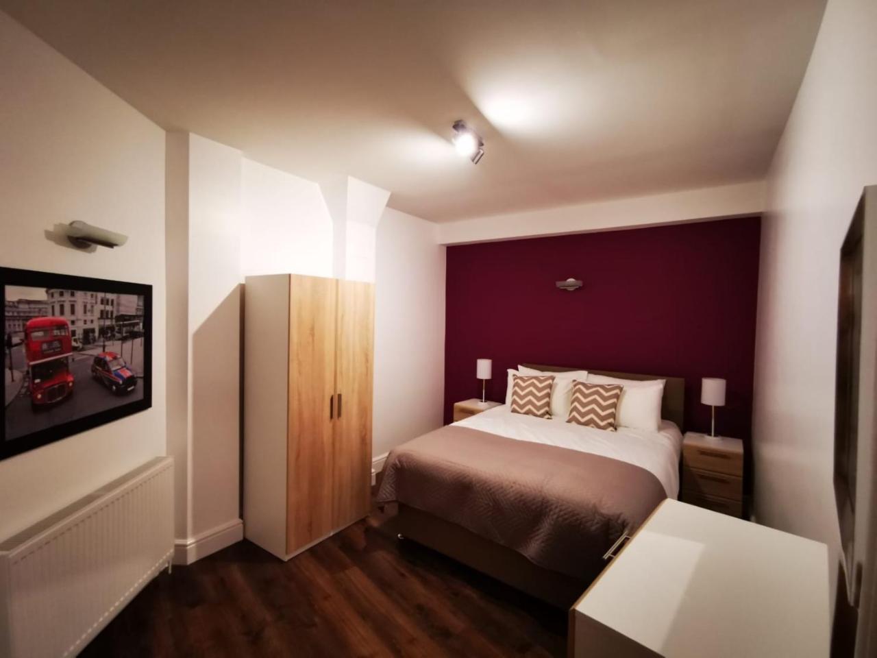 Capital Host- Apartments Euston Londra Esterno foto