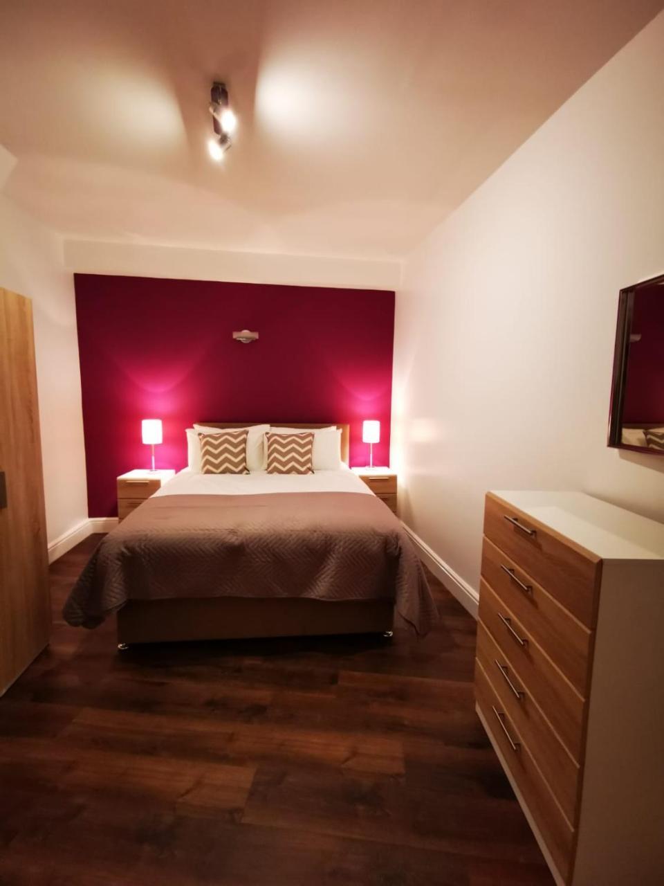 Capital Host- Apartments Euston Londra Esterno foto