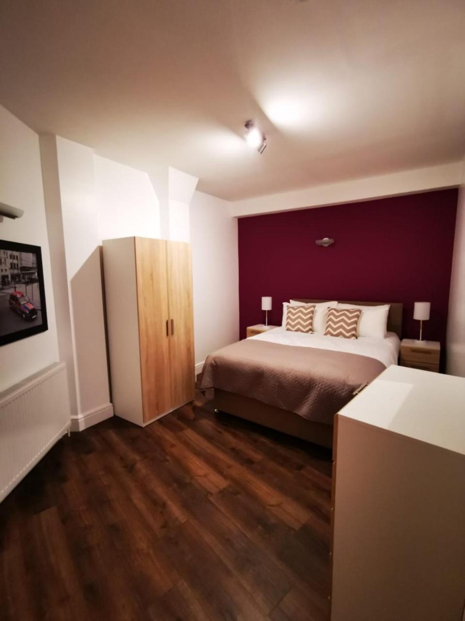 Capital Host- Apartments Euston Londra Esterno foto