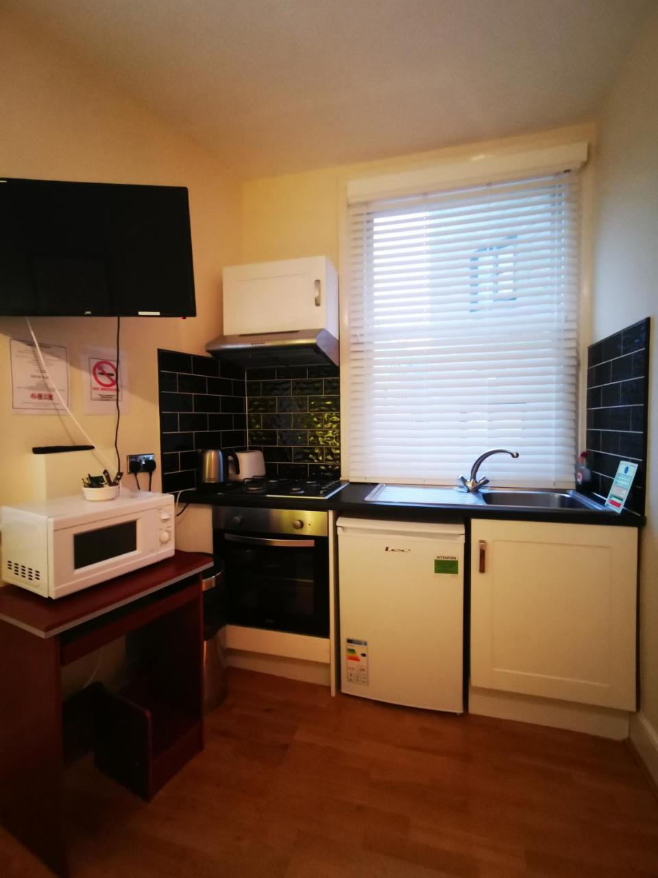 Capital Host- Apartments Euston Londra Esterno foto